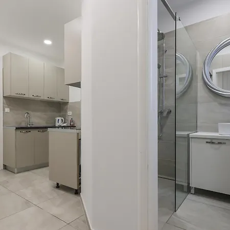 Residence Inn Rijeka 公寓 里耶卡