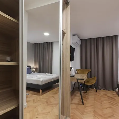 公寓 Residence Inn Rijeka 里耶卡