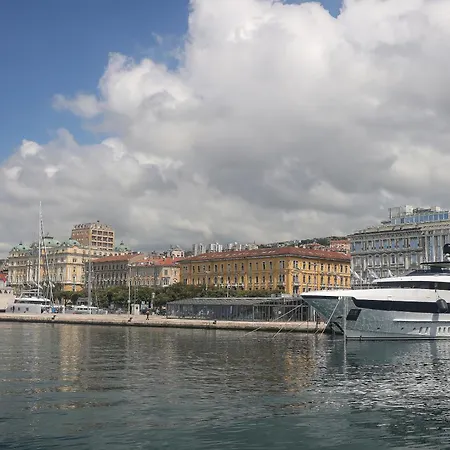 Residence Inn Rijeka 公寓 *