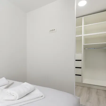 Residence Inn Rijeka 公寓 *