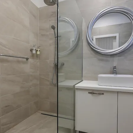 Residence Inn Rijeka * 里耶卡